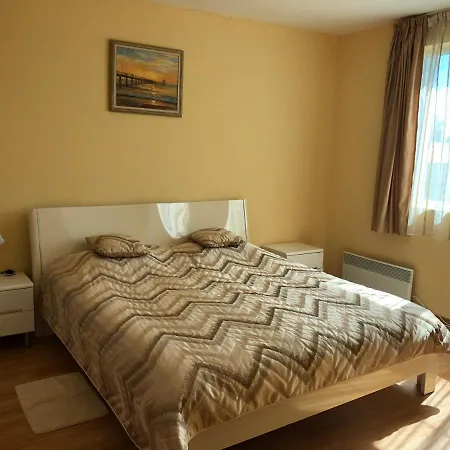 Apartment Golden Hermes